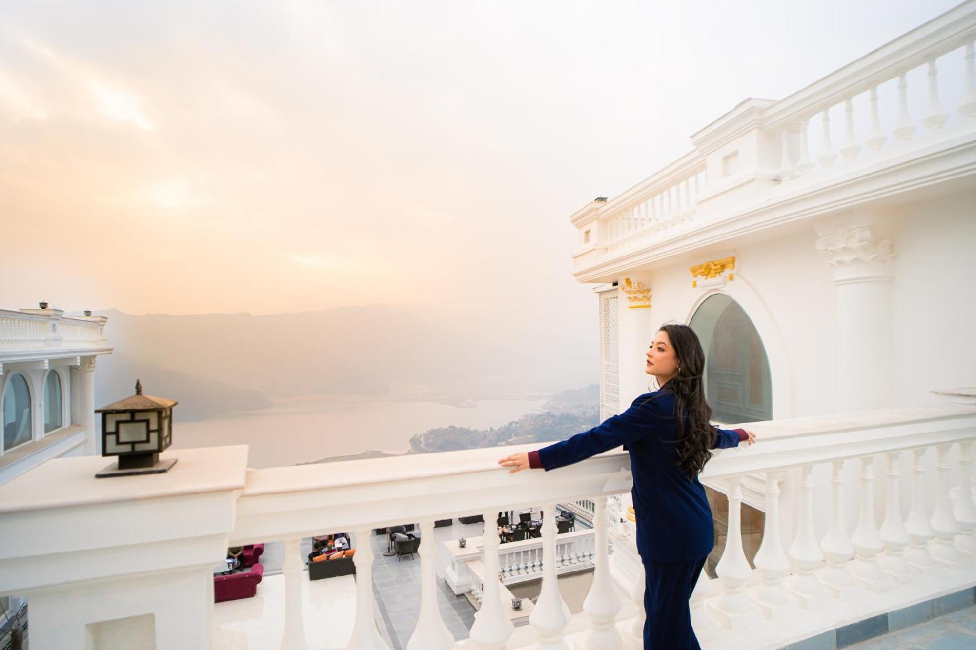 Le Glamour Resort & Wellness Spa Pokhara Buitenkant foto