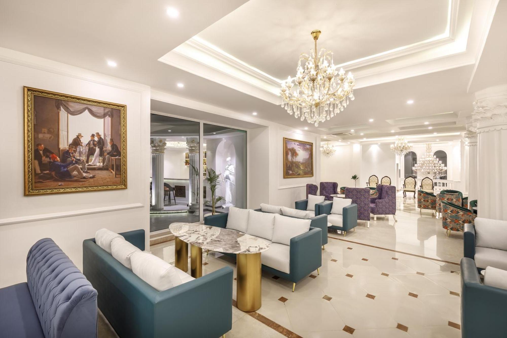 Le Glamour Resort & Wellness Spa Pokhara Buitenkant foto