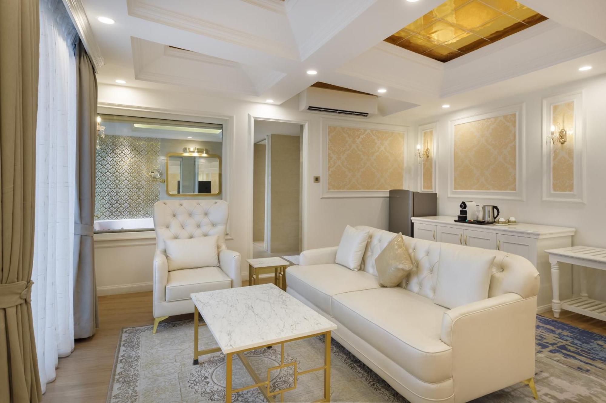 Le Glamour Resort & Wellness Spa Pokhara Buitenkant foto