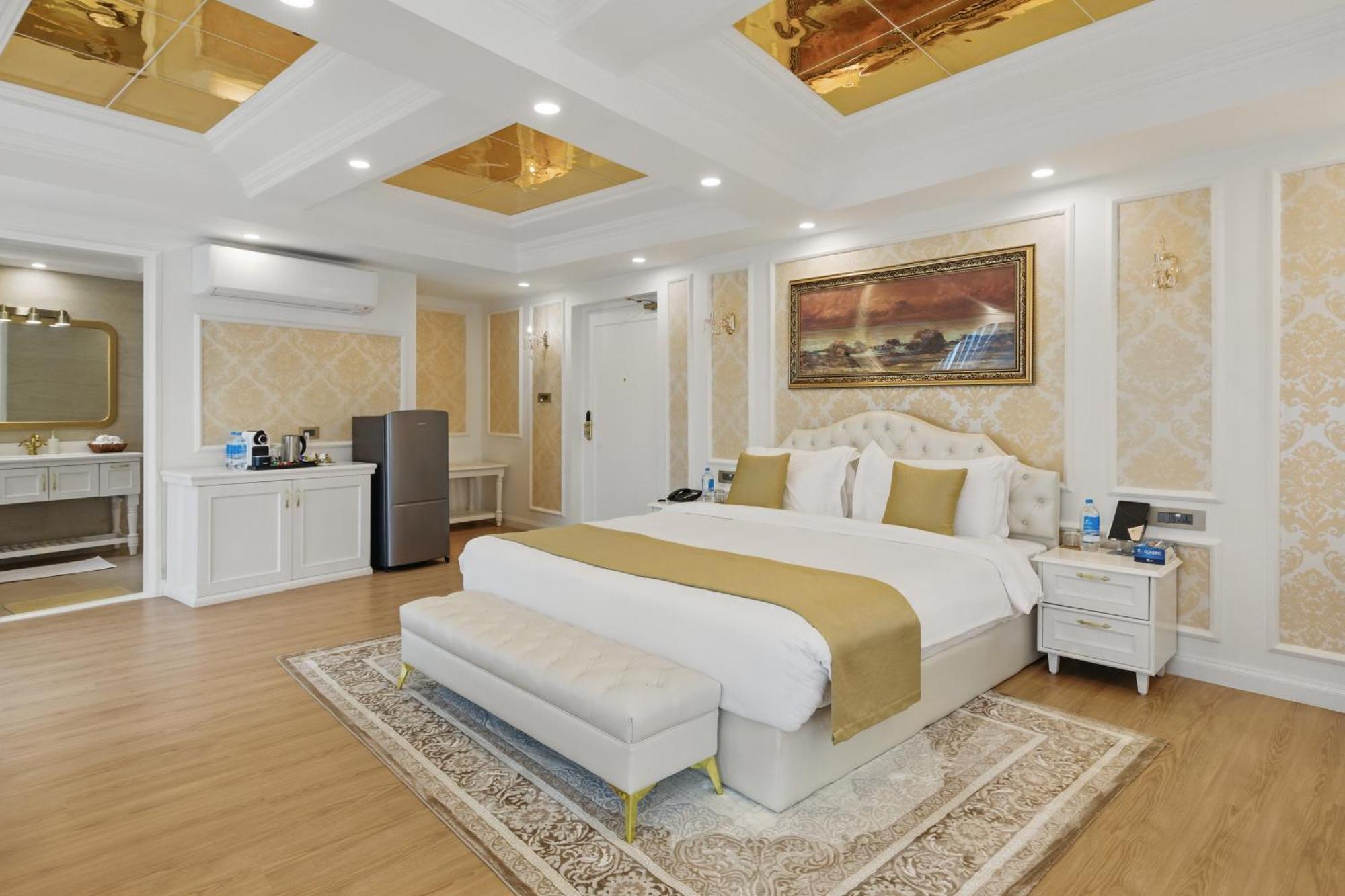 Le Glamour Resort & Wellness Spa Pokhara Buitenkant foto