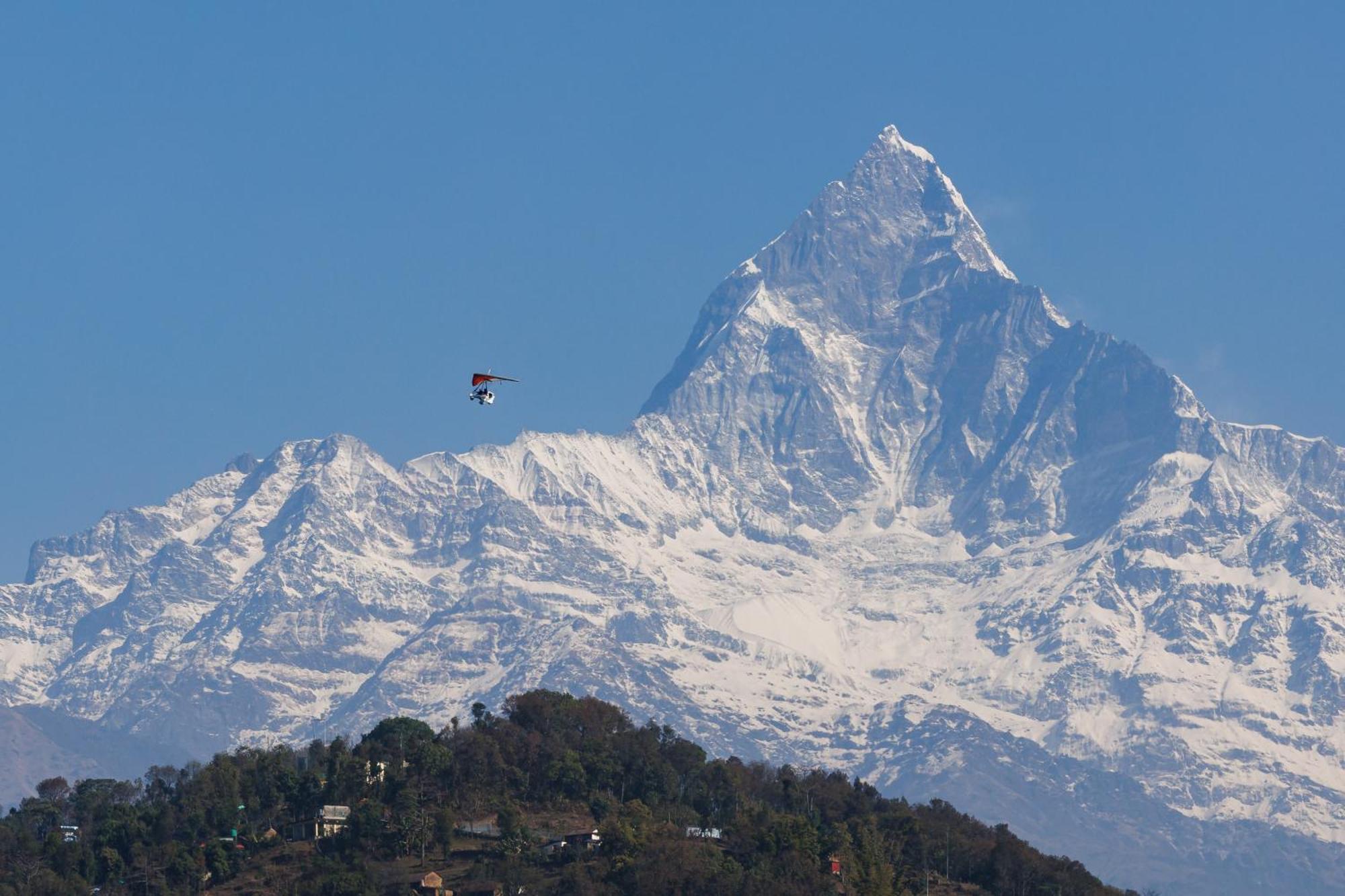 Le Glamour Resort & Wellness Spa Pokhara Buitenkant foto